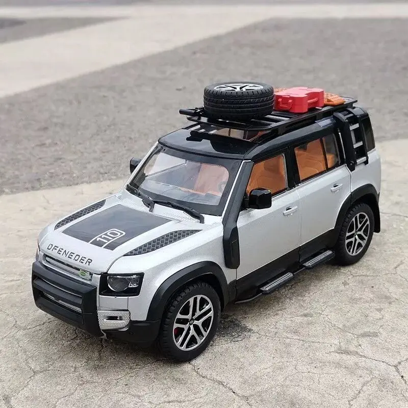 

1:24 Land Rover Defender Alloy Car Model Die-casting Metal Simulation Childrens Acousto-optic Toy Off-road Vehicle Ornament Gift