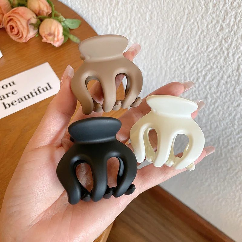 

Sweet Mini Octopus Hair Clip For Women Girls Hair Claw Chic Barrettes Crab Hairpins Claw Clips Fashion Headwear Hair Accessories