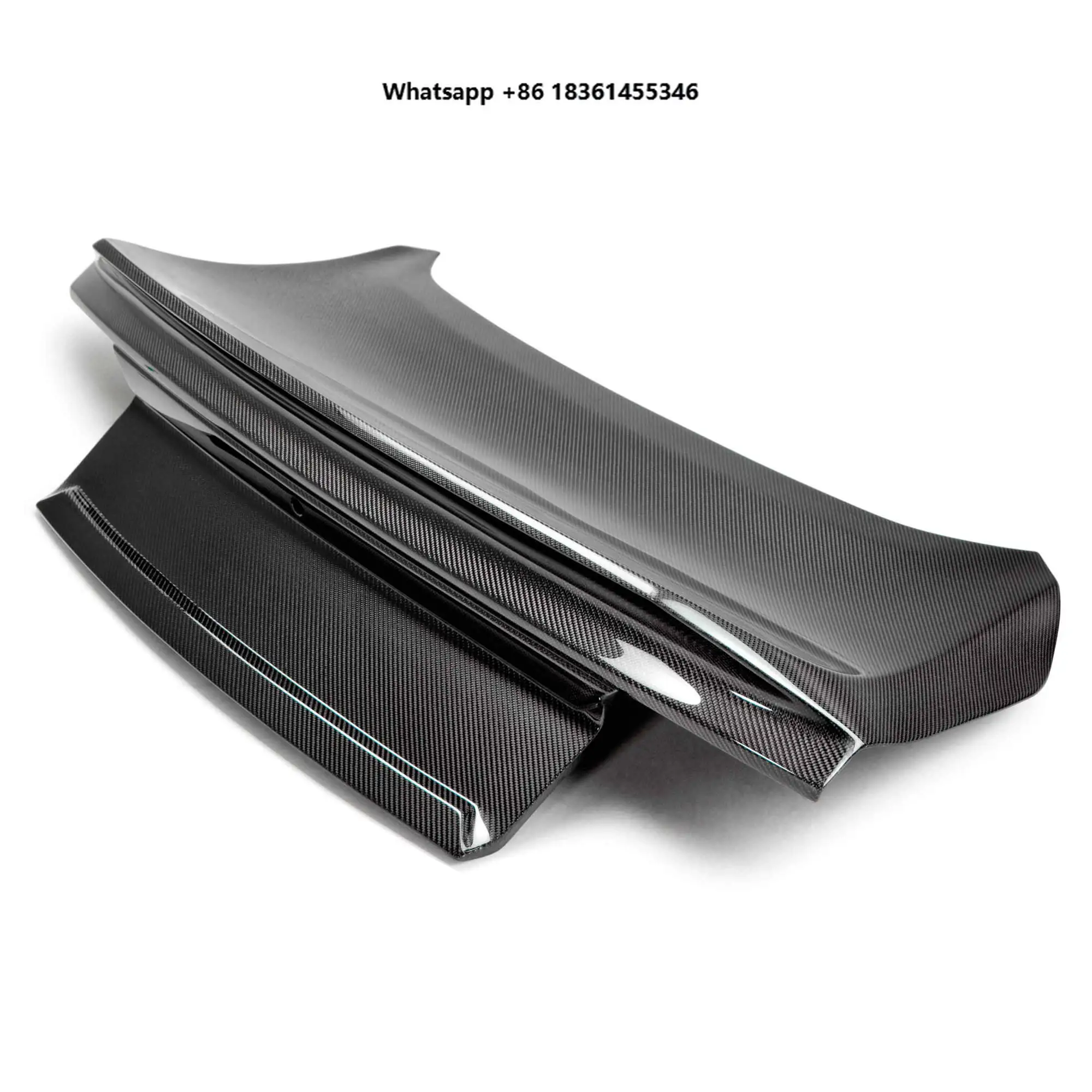 Фото Стильная карбоновая крышка багажника (деккайд) для Mustang S550 2015-2023 с пакетом Performance и спойлером №1