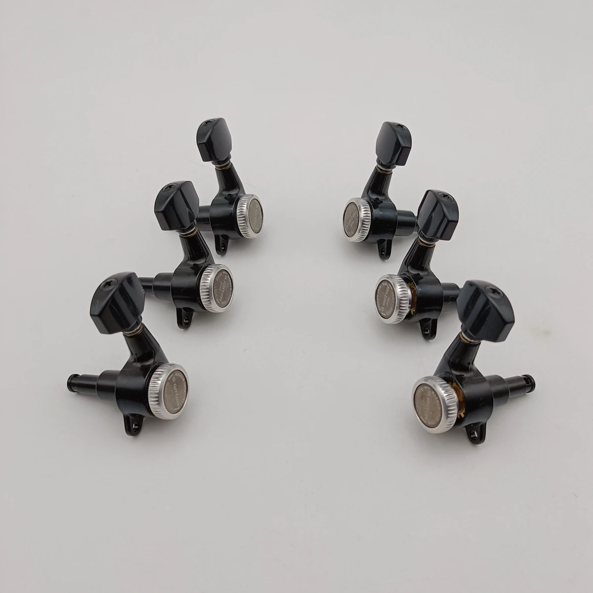 

Black Guitar Locking Tuners 3R3L 1:21 Sealed Tuning Key Pegs Tuners Set with Hexagonal Handle for LP SG Guitar