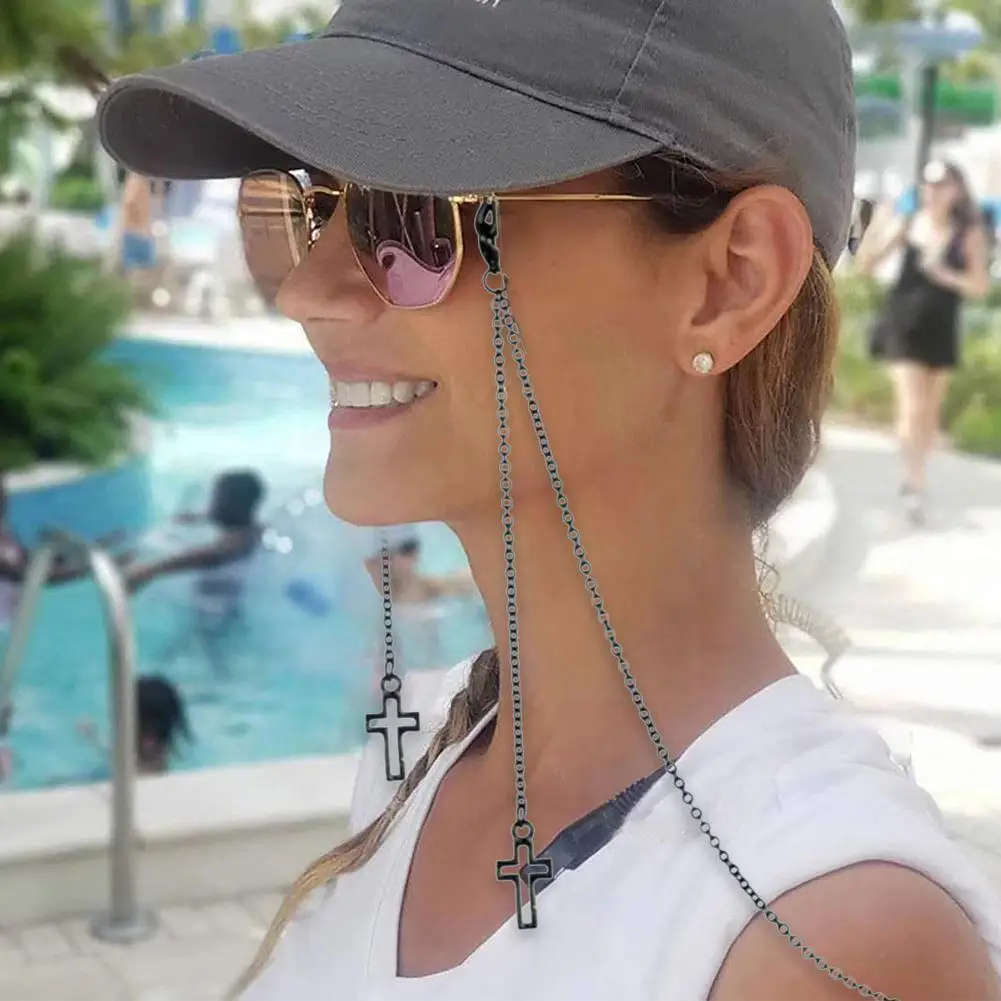 

2021 NEW Fashion Pendant Glasses Chains Cross Eyeglasses Lanyard Necklace Sunglasses Chain Metal Cord Spectacles Holder T1D9
