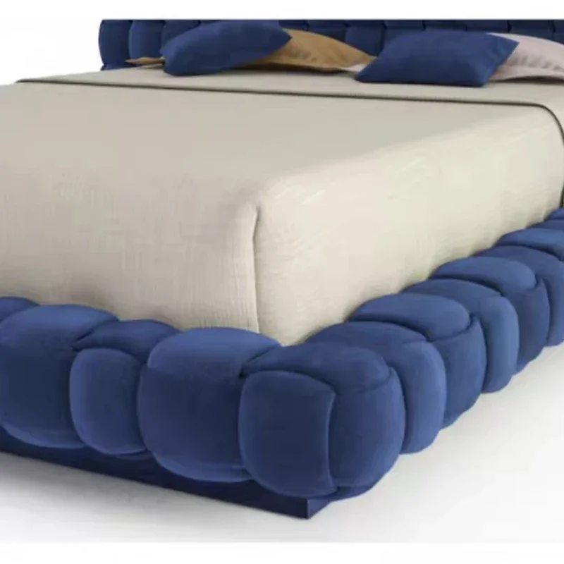 Современная двуспальная кровать DUTRIEUX Cama 180X200 см