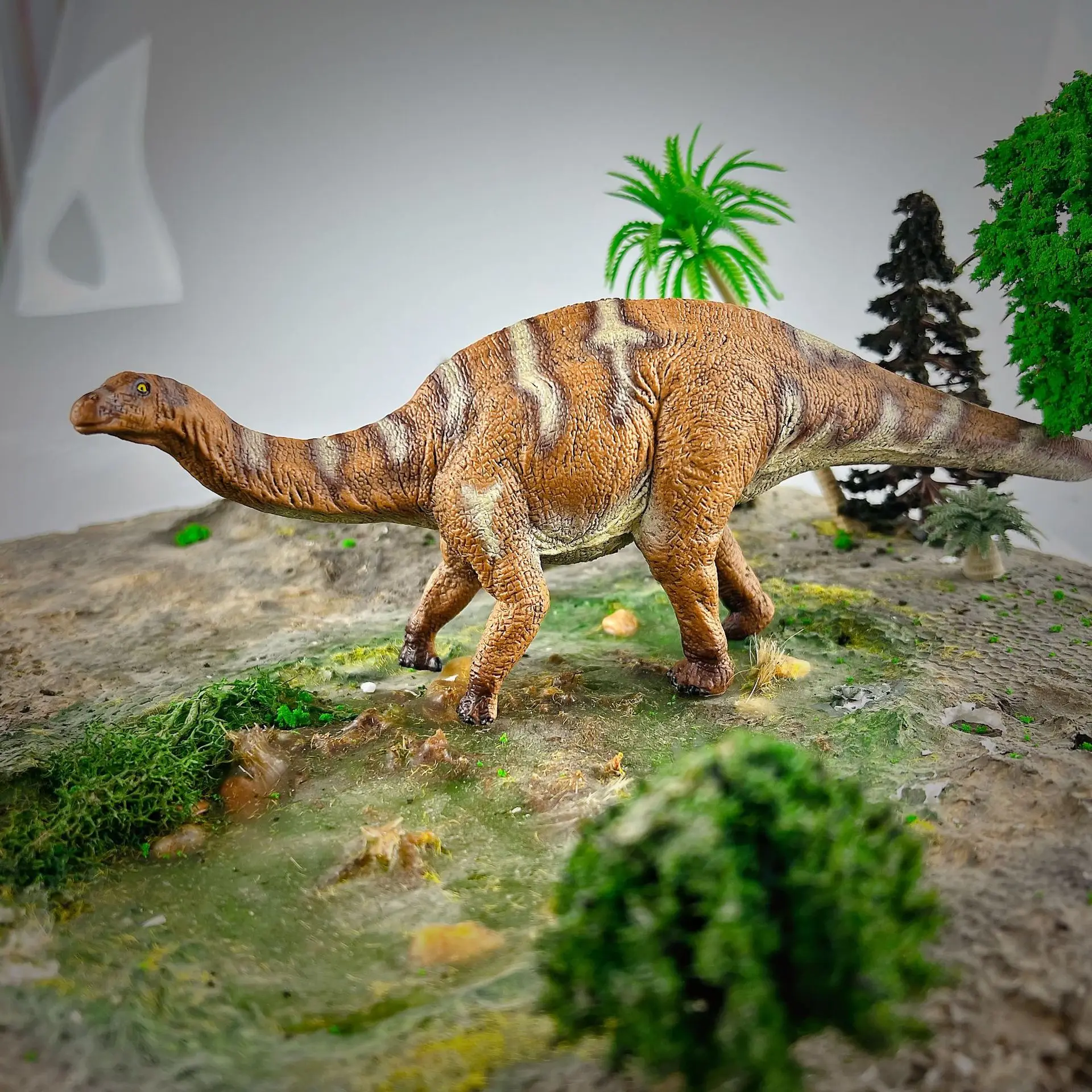 

Динозавр Юрского периода Apatosaurus, игрушки для детей, 2-4 пластиковые фигурки динозавров, Детские сувениры, декор комнаты для мальчиков, модели животных