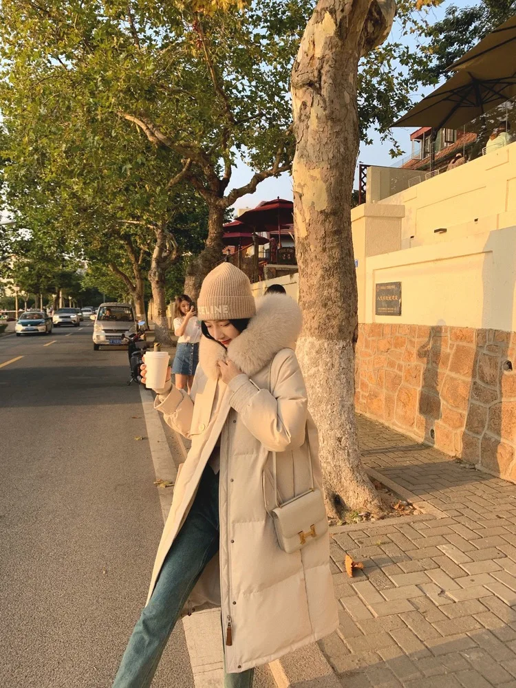 New Hooded Down Jacket White Duck Down Fox Fur Collar Warm Cotton Jacket Women In The Long Section Design Sense Sweet Jacket
