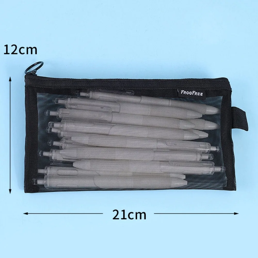 

Пластиковый пенал прозрачный