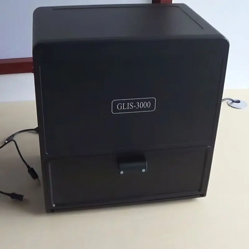 Рисунок 3 - Ручной флуоресцентный спектрометр