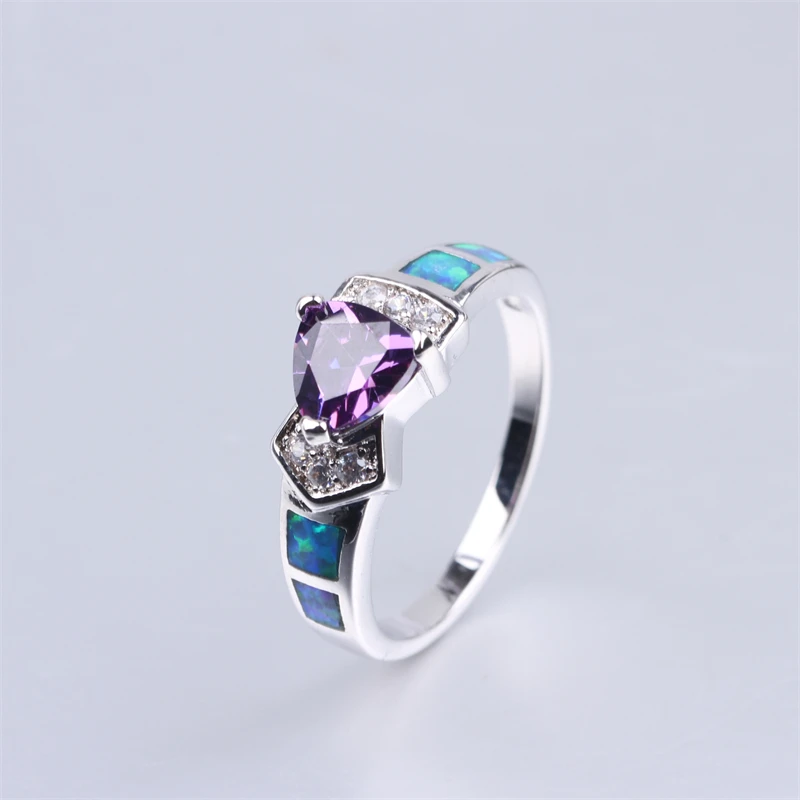 

Rings For Women Fashion White Pink Blue Fire Opal Ring Vintage European Style Gift Stackable Engagement Wedding Jewelry