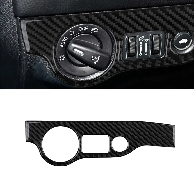 

Карбоновая накладка на автомобильную фару Dodge Challenger 2015-2020