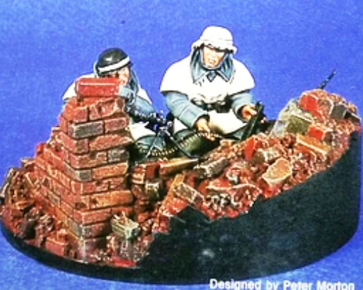 

Two In Need To Self Assemble And Color 1:35 Including Platform