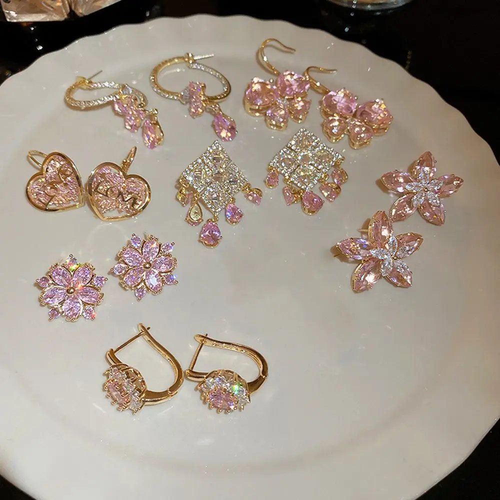 

Sweet Pink Zircon Love Flower Earrings Summer New Versatile Butterfly Earrings For Girls Joker Earrings
