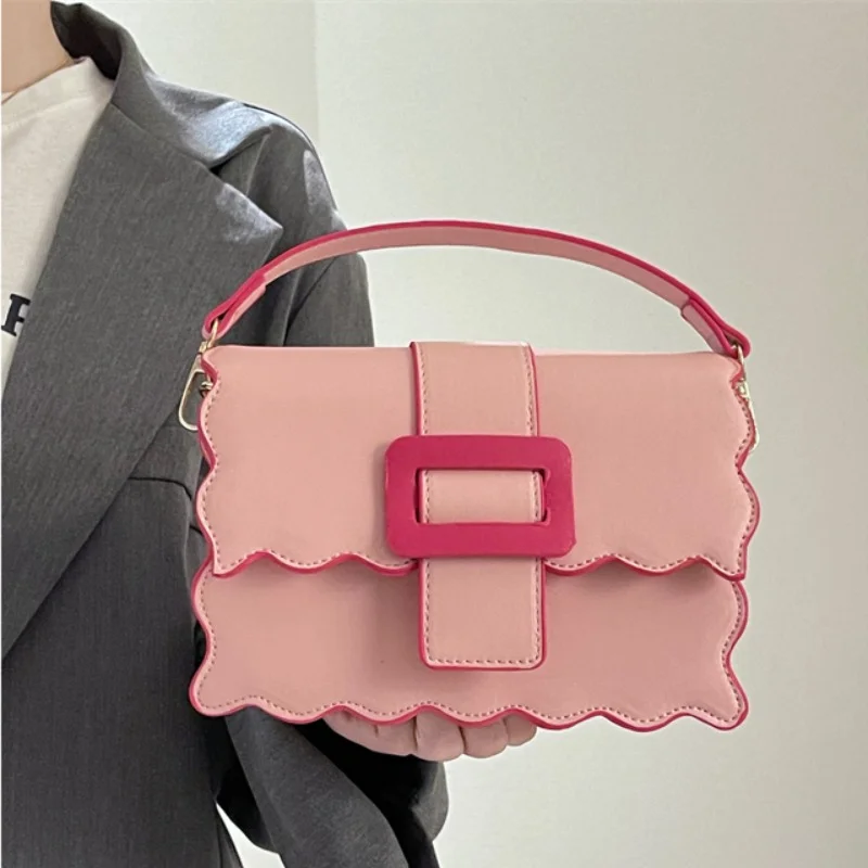

Розовая маленькая квадратная сумка-мессенджер для женщин, модные дамские сумочки с клапаном, сумки через плечо из искусственной кожи, женский милый кошелек