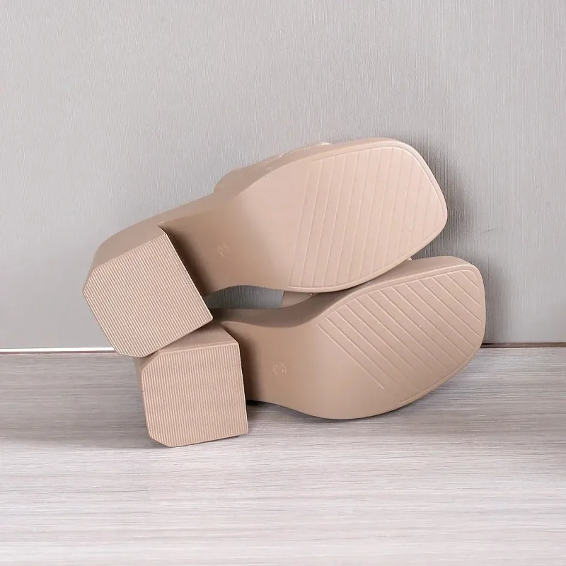 Сандалии женские на платформе мягкие босоножки из искусственной кожи с открытым