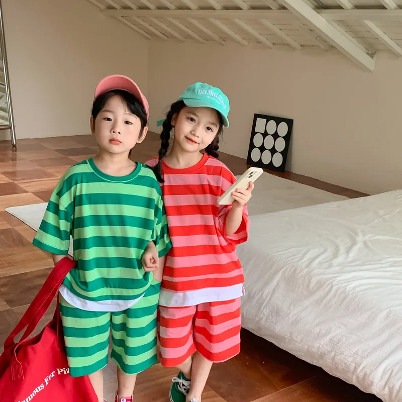 

Summer fashion boys and girls floral Outfits 1-7 years kids cotton short sleeve fake two Tops and shorts 2pcs sets