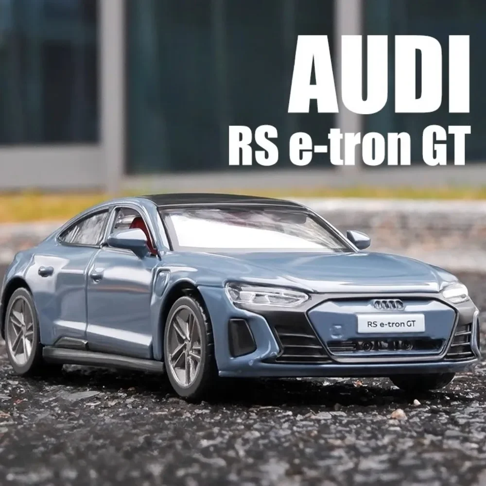 Модель автомобиля из сплава CCA 1/36 Audi RS E-Tron GT игрушка Литые металлические 2 двери