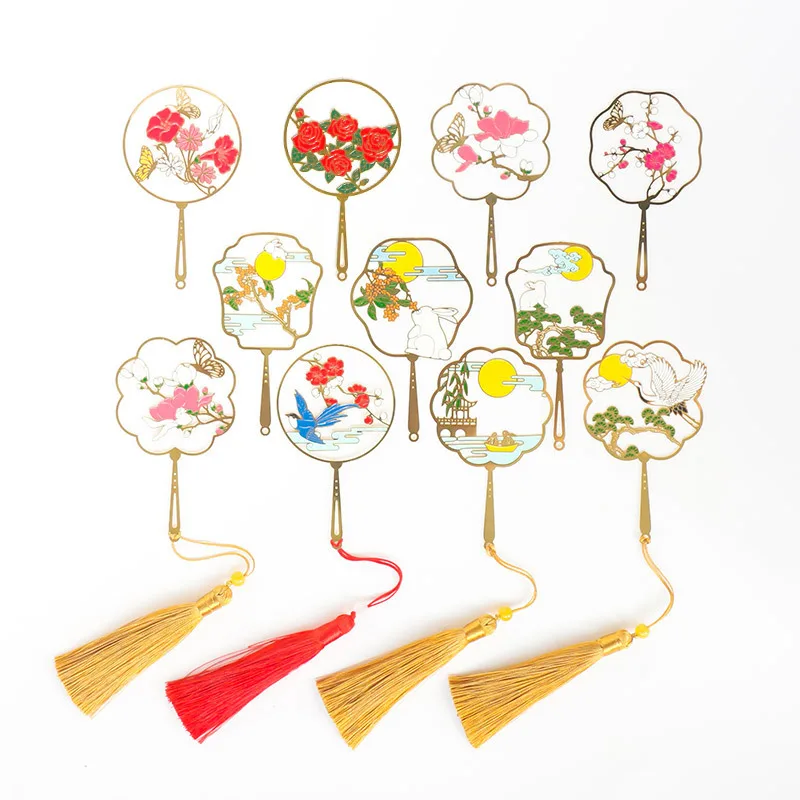 

1pcs Gold Metal Bookmark Chinese Style Flower Fan Tassel Bookmark Creative Student Teacher Gift Book Clip Stationery