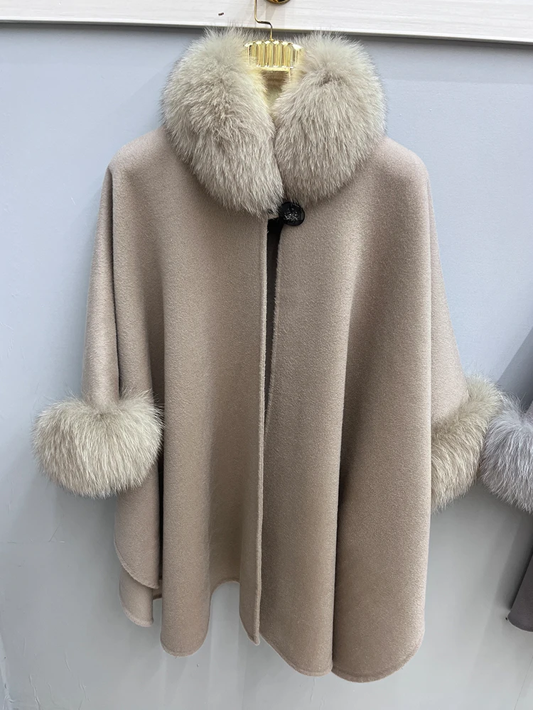 Женское длинное кашемировое пальто шерстяное с воротником из натурального меха