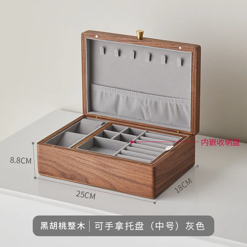 

Деревянная шкатулка для украшений