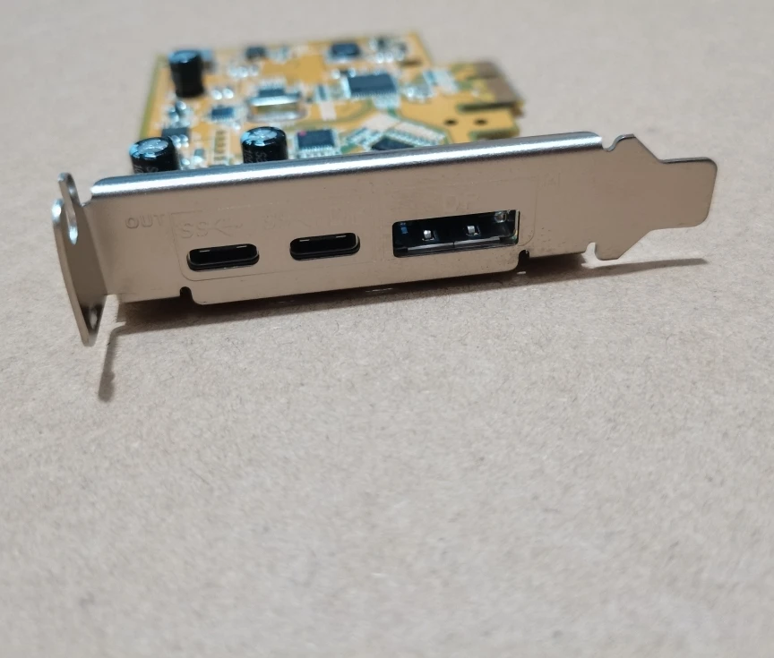 Новая карта расширения полувысоты Sunix upd2018 USB3.1 типа C 2GT22 8NMR3