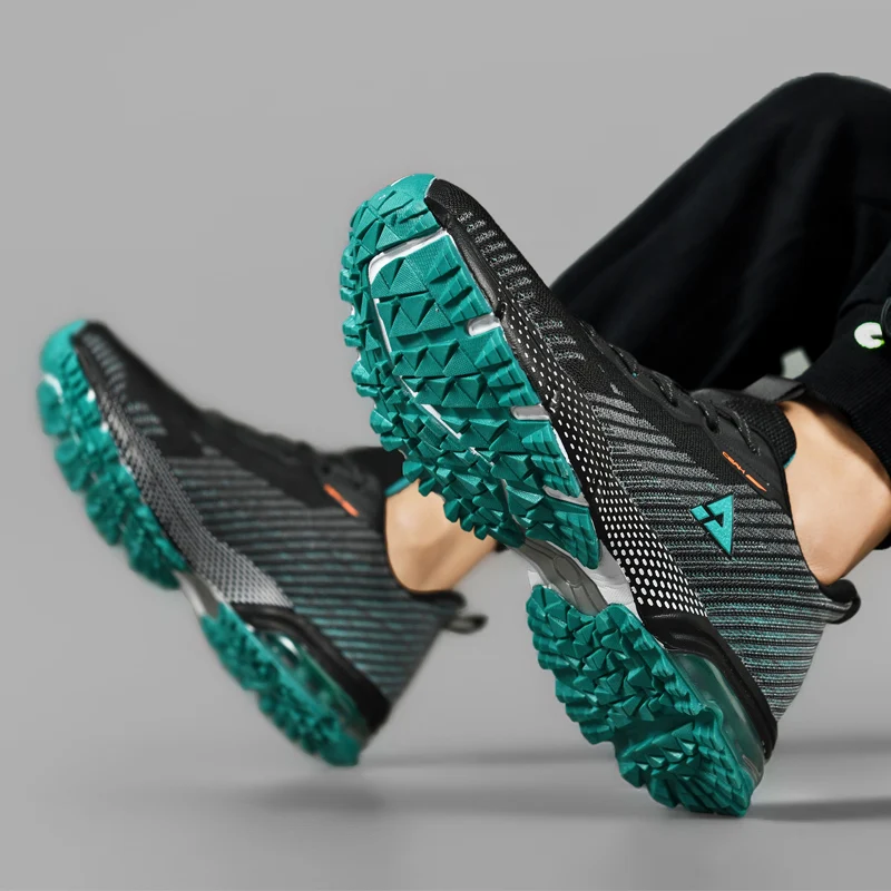 2023 Summer Men's Mesh Breathable Golf Shoes Outdoor Sports Running Shoes Youth Fitness Golf Jogging Shoes Size 39-48