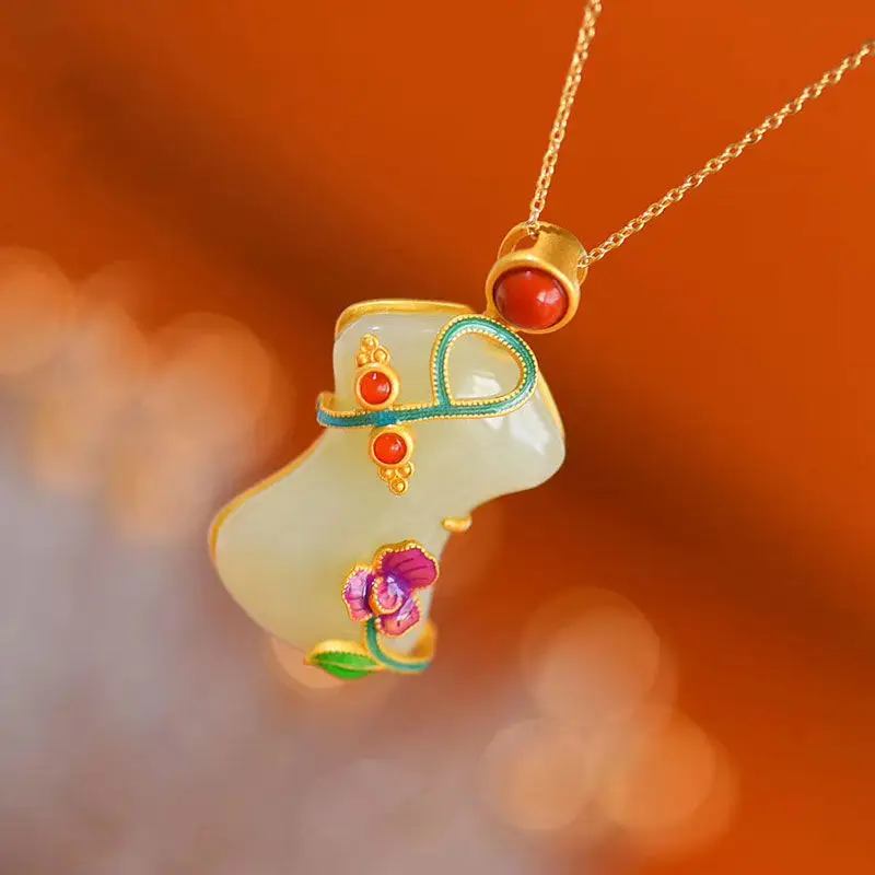 

New silver inlaid Chinese style Hetian white Chalcedony cheongsam Pendant Necklace retro charm romantic fairy brand jewelry