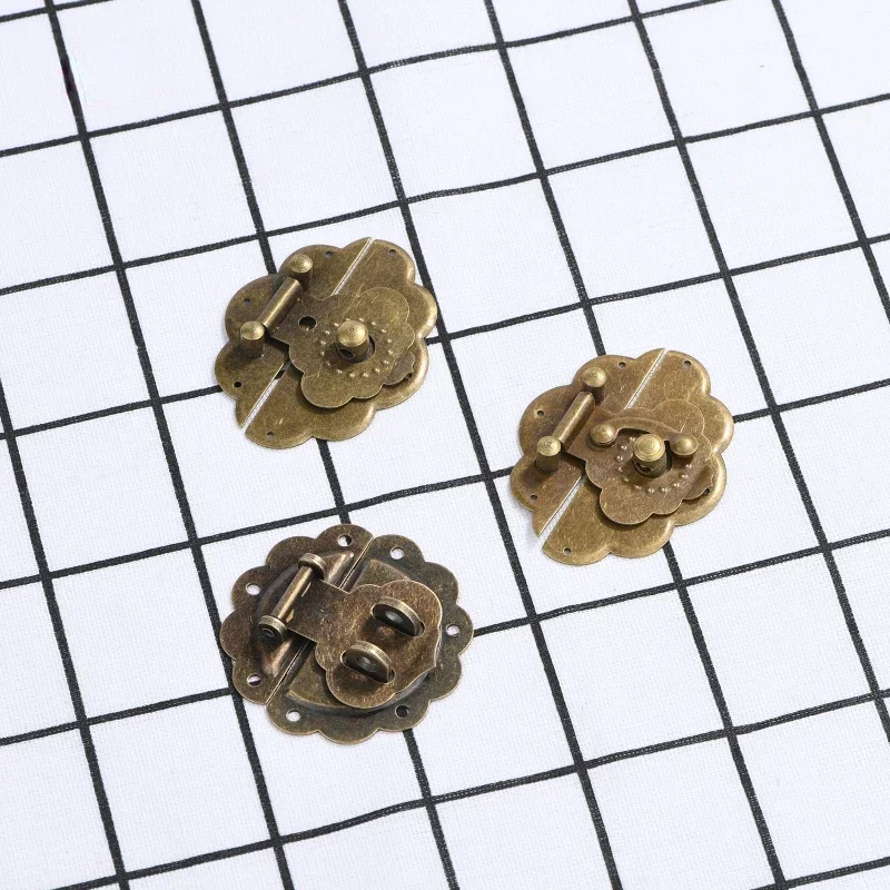 1 шт. старинная искусственная кожа с застежкой-пряжкой деревянная шкатулка для