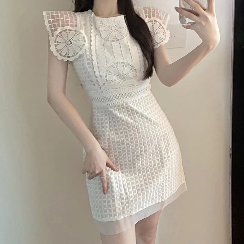 

White Lace Dress Bodycon Women 2023 Summer Sleeveless High Waisted Vintage Clothing Hook Flower Hollow Party Vestido Elegant
