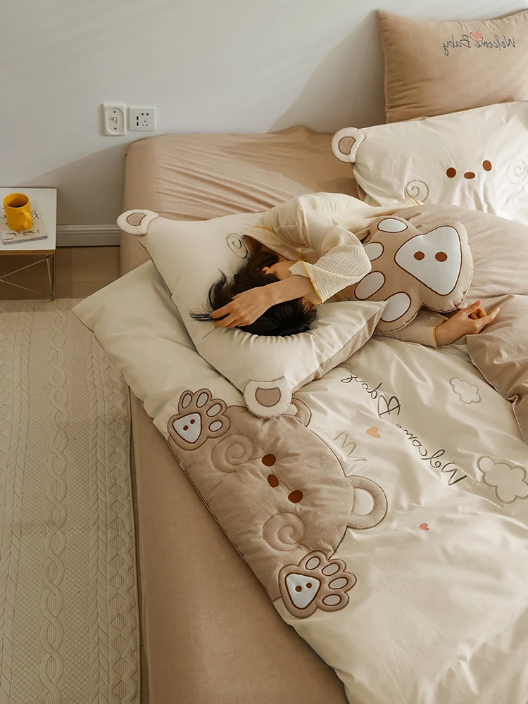 

Embroidered Cute Washed Four-Piece Set Pure All Cotton Super Soft Cartoon Duvet Cover Bed Sheet