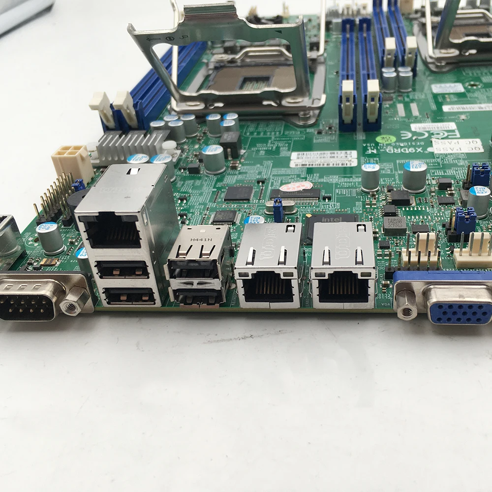 X9DRD-iF для материнской платы супермикро-сервера LGA2011 E5-2600 семейство C602 ECC DDR3 PCI-E3.0 SATA3