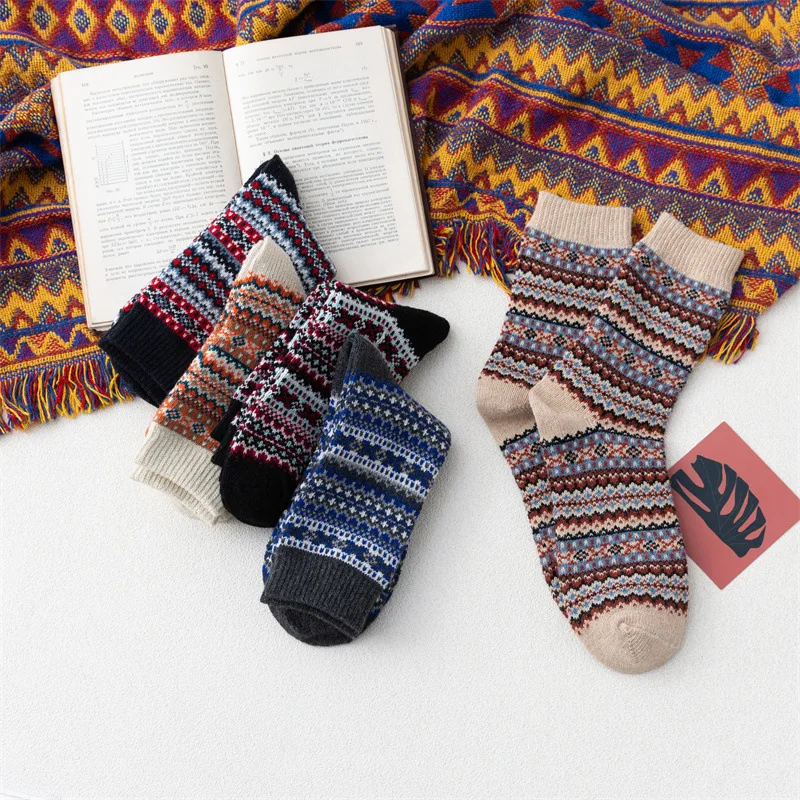 5 Pairs Autumn Winter Women Wool Socks Waves Thick Line Warmer Ethnic Style Cashmere Thermal Thicken Women Socks