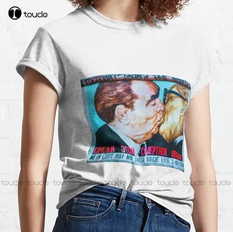 Классическая футболка из чистого хлопка с социалистическим братским поцелуем Берлина Германии Берлина стены Востока галереи памяти коммунизма