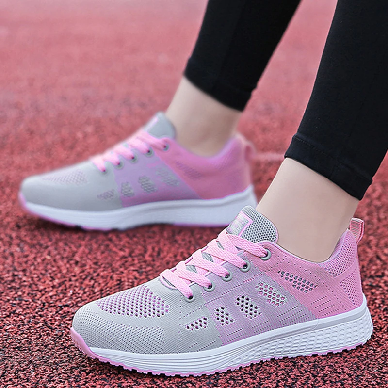 Женские дышащие кроссовки больших размеров