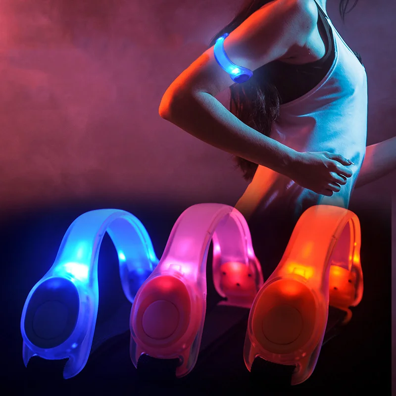 

LED Light Up Armband Adjustable Wearable Running Arm Belt Glow The Dark for Running Walking Cycling Concert Roller Skates Light