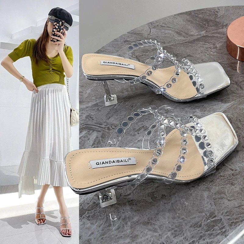 

Woman Slippers Fashion PVC Transparent Crystal Rivets Slides Clear Strange Heels Sandals Ladies Wedding Shoes