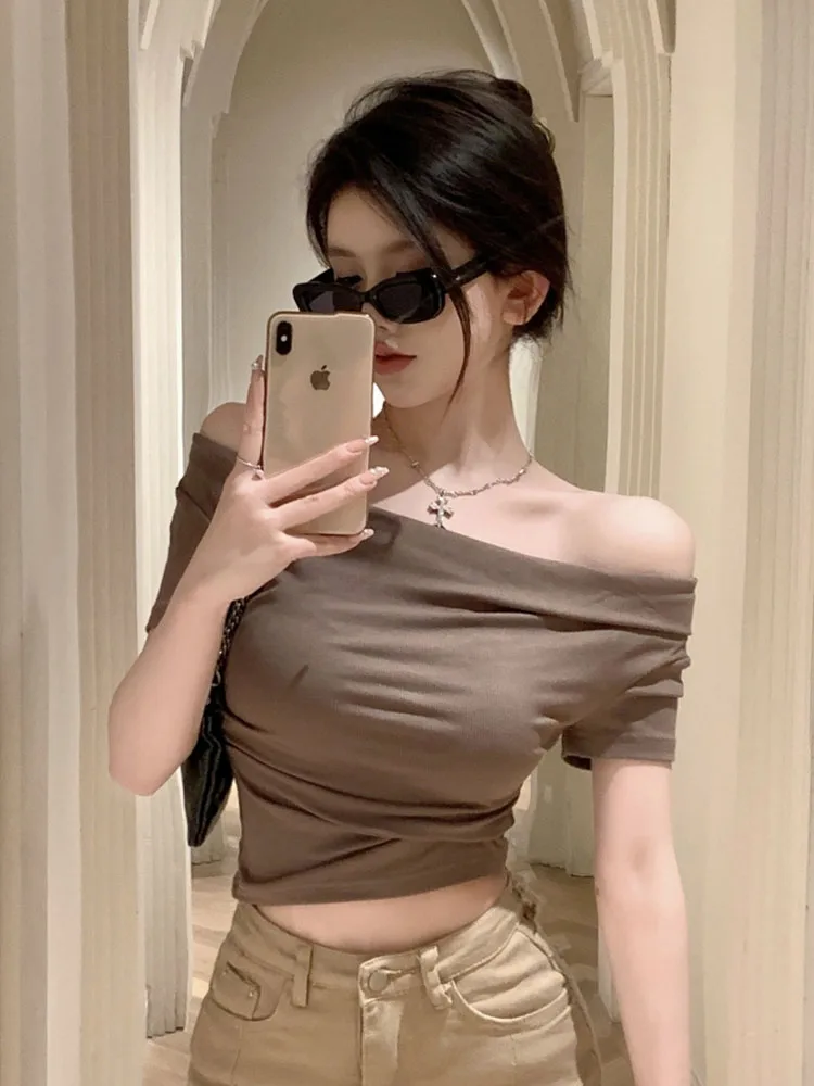 Pure Desire Sweet Gyaru Sexy off-Shoulder Top Women Summer Design Sense Unique Chic Swing Collar Short sleeve T-shirt