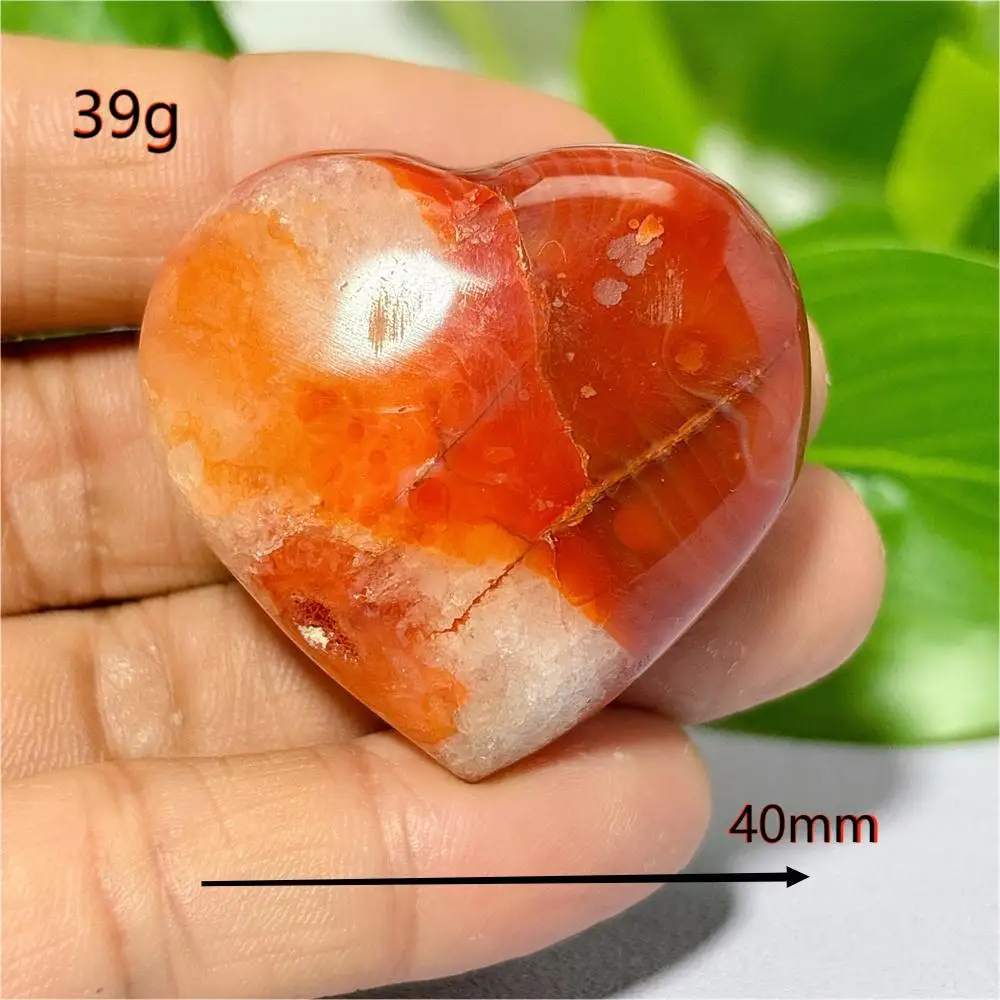 

Сердоликовый кристалл для дома