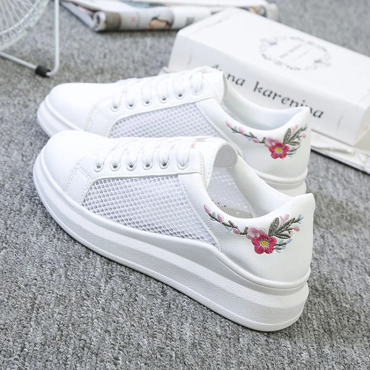 Ladies Casual Summer Sneakers 2022 Ladies Spring Flat Shoes Fashion Breathable Lace Up White Sports Vulcanized Shoes