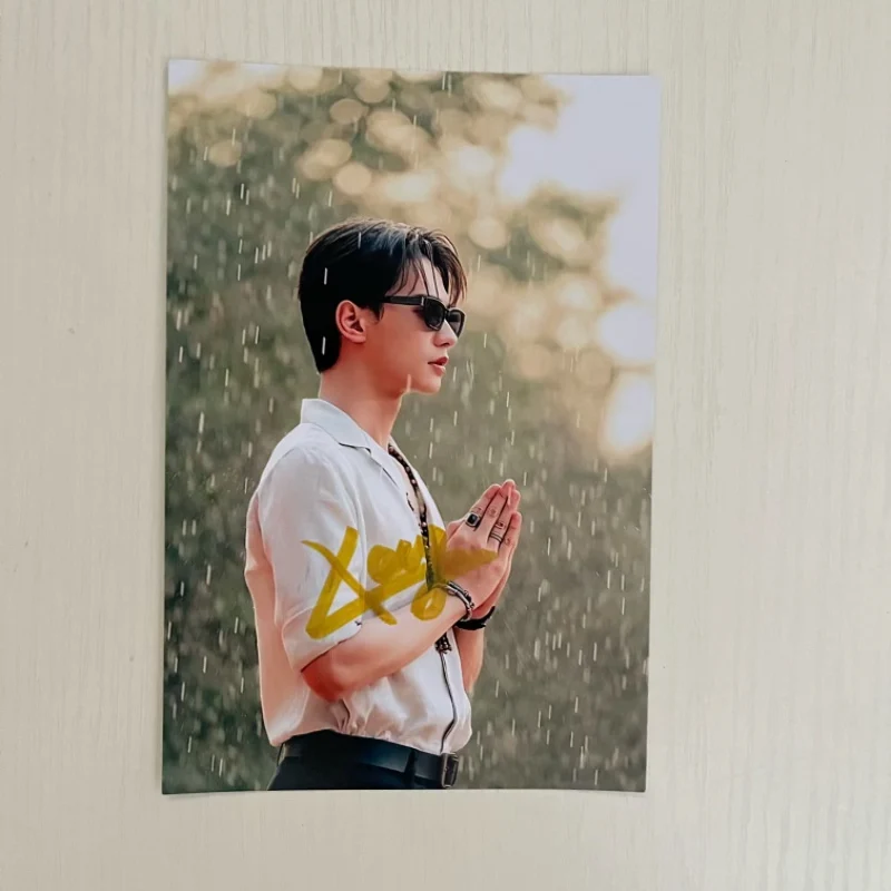 

Фотография с автографом Кемджиры из сериала "Kengharit Nampingster"