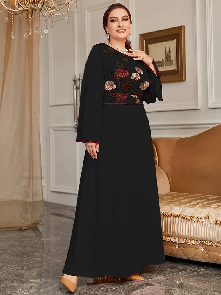 Рисунок 3 - Женское платье-макси с длинным рукавом