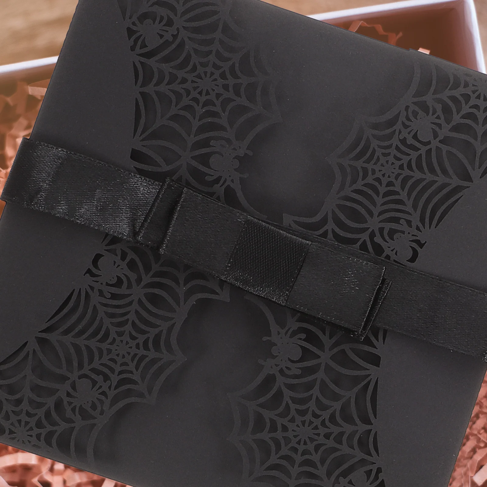 

Приглашение на Хэллоуин Вечеринка Bowknotcut Hallow Свадьба День рождения ужас паутина паук полые наборы пригласительные вечеринки ребенок