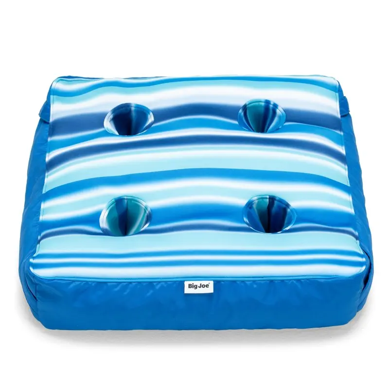 

Caddie Pool Float, Blurred Blue