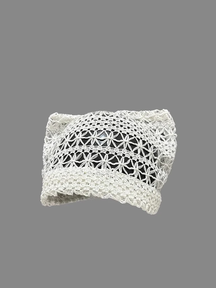 Полая дышащая кепка с ворсом женская тонкая вязаная шапка кружевная белая