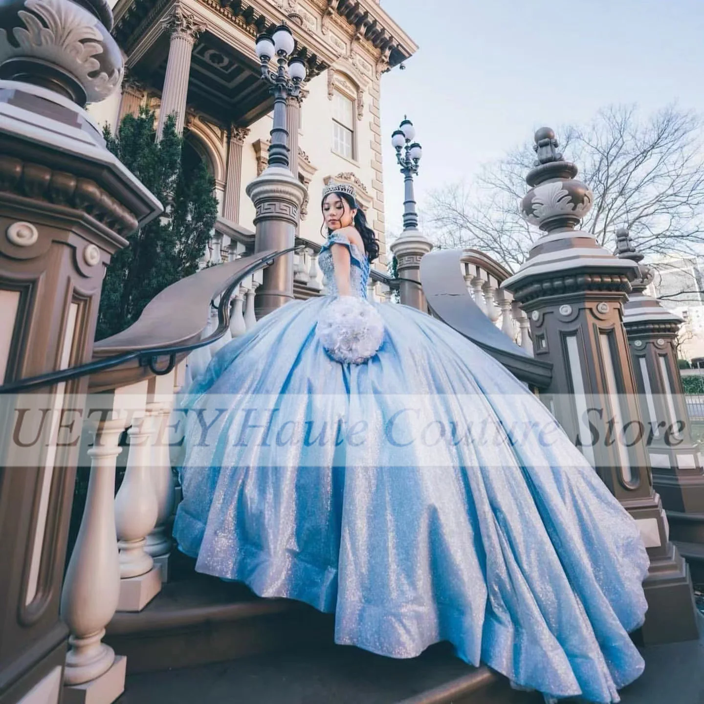 

Sparkly Blue Quinceanera Dresses Sequined Appliques Beads Wedding Party Princess Ball Gwons Vestidos De 15 Quinceañera