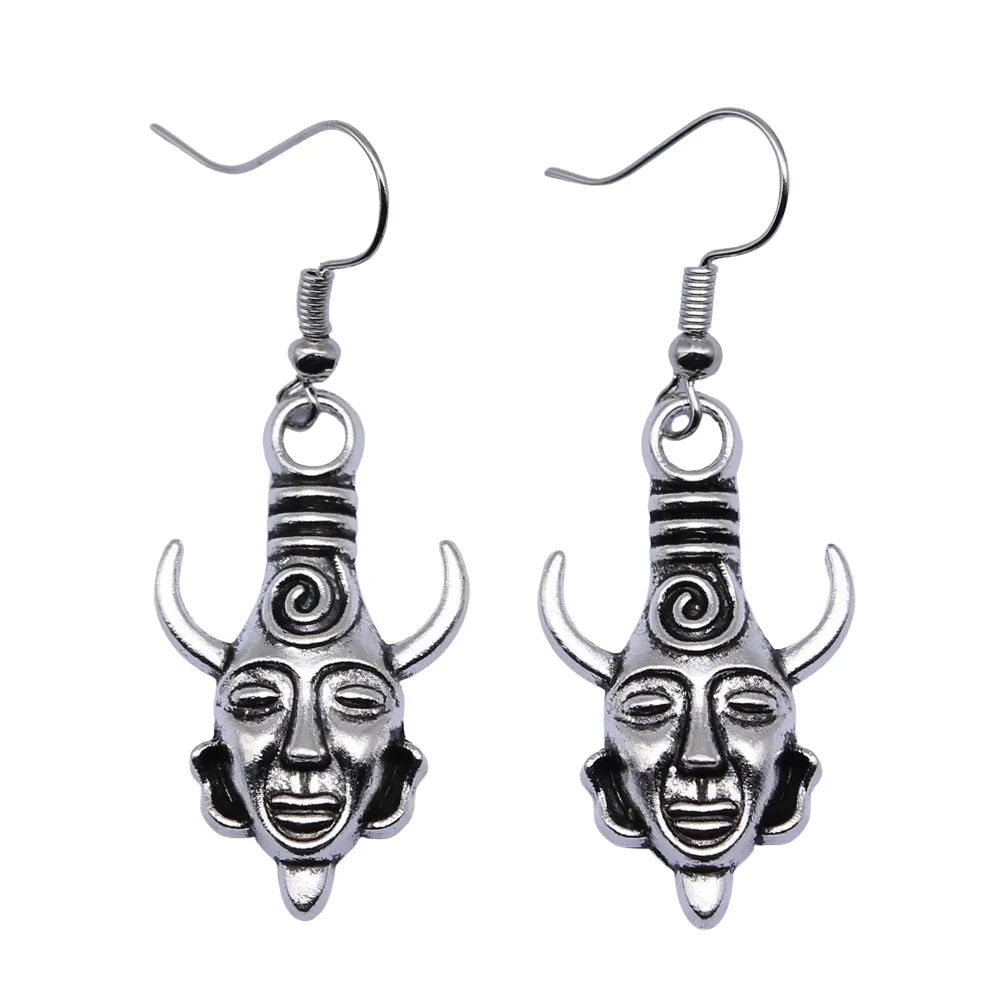 Серьги-подвески серебряного цвета в античном стиле