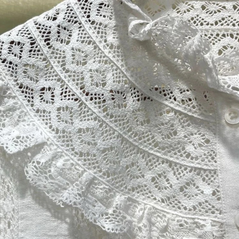 

Lace Stitching Women Sweet White Shirt Top 2022 New Hollow out Long Sleeve Single Breasted Female Blouse