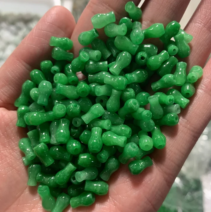 

Natural Green Jade Vase Beads For Jewelry Making Diy Bracelet Charms Necklace Myanmar Jadeite Water Bottle Bead Diy Accessories