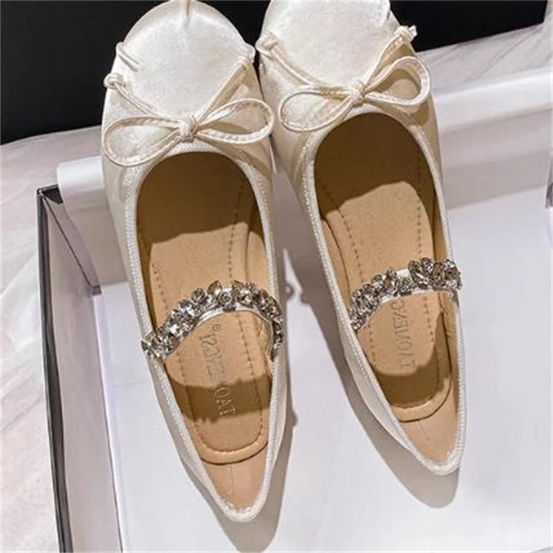 

Rhinestones Chain Women's Shoes Butterfly-knot Flat Heels Ladies Ballet Round Toes Female Chassure Femme PleatedZapatos Mujer