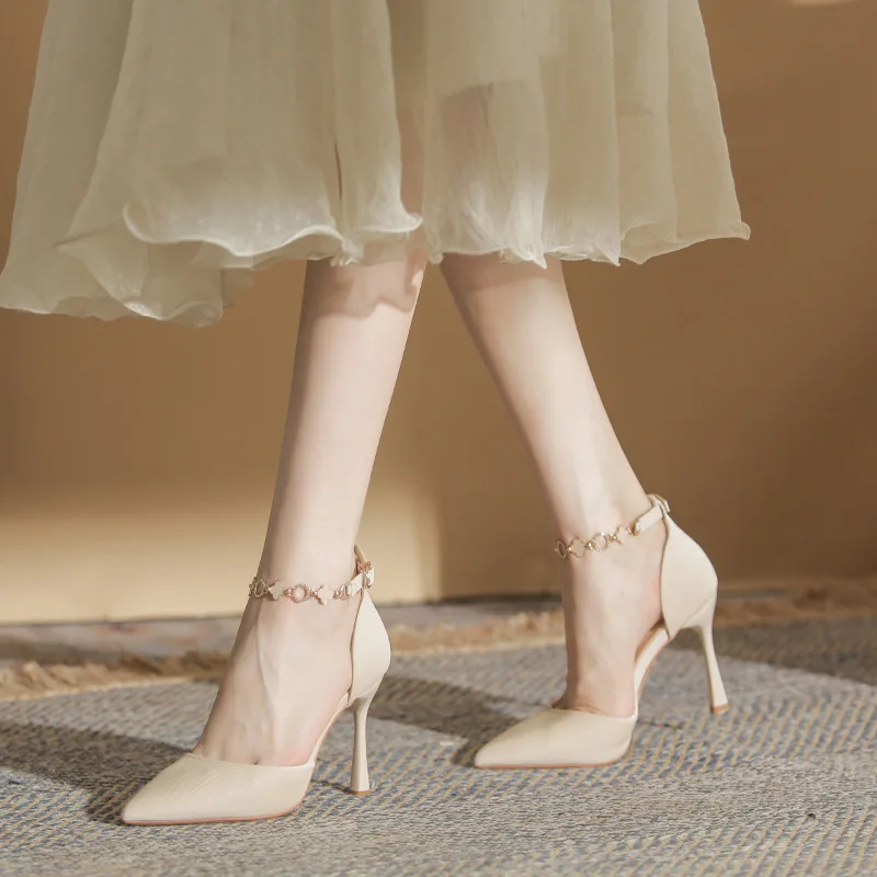 Elevate Your Look with Simple Chain High Heels & Alluring Hollow Fairy Sandals - A Must-have for Fashionable Ladies