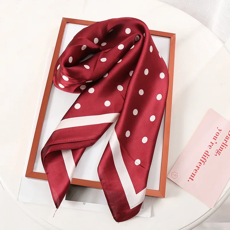 Рисунок 5 - Модный Шелковый атласный шарф для