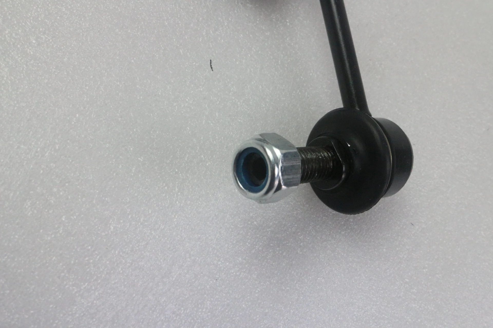 Пара задних Противоскользящих звеньев для Ford Tourneo Connect 2002-2013 1332463 X2 4436609