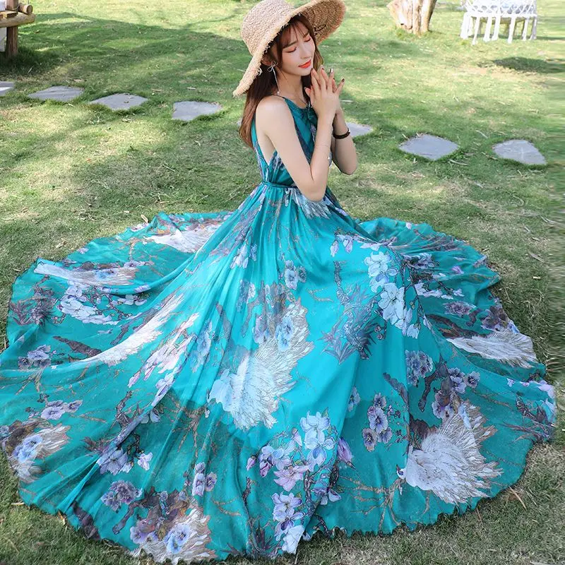 

Летнее длинное шифоновое платье-макси с цветочным принтом